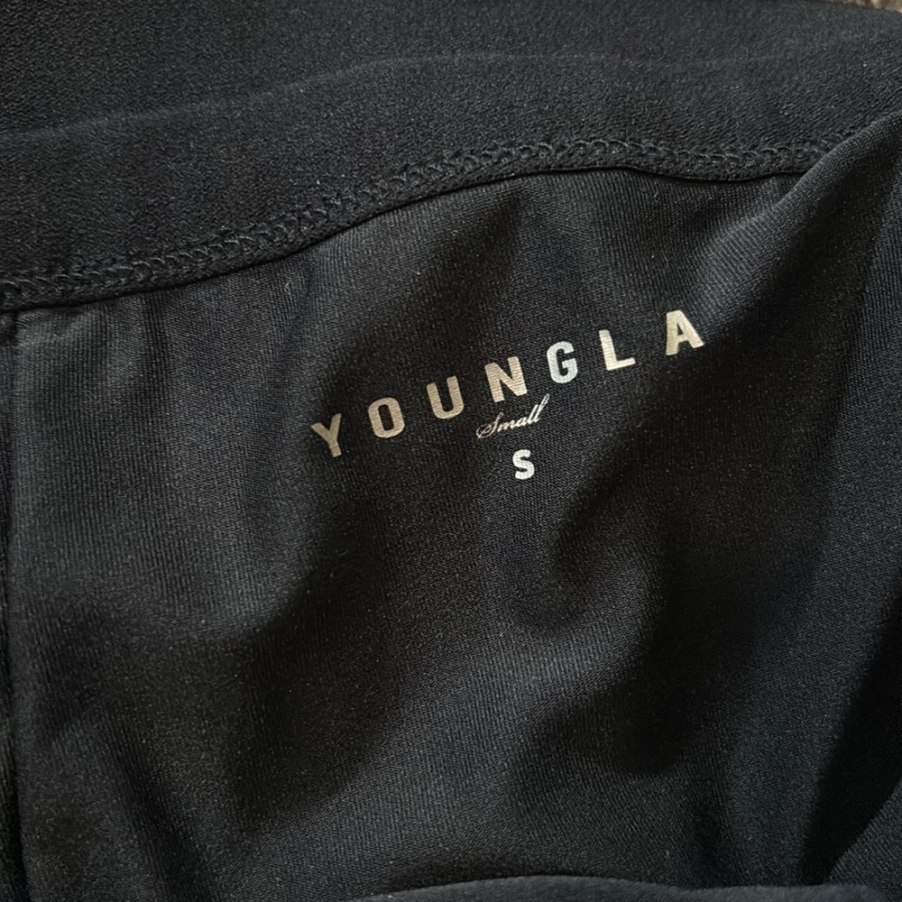 Boys workout shorts - Picture 4 of 6